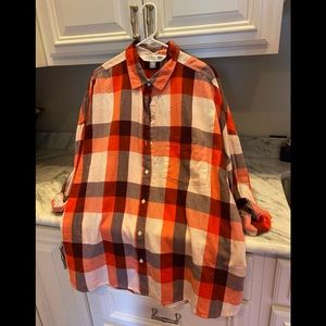 Old Navy boyfriend button down shirt